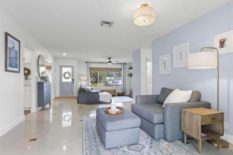 8101 Rose Marie Circle Boynton Beach FL 33472