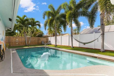 8101 Rose Marie Circle Boynton Beach FL 33472