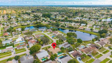 8101 Rose Marie Circle Boynton Beach FL 33472