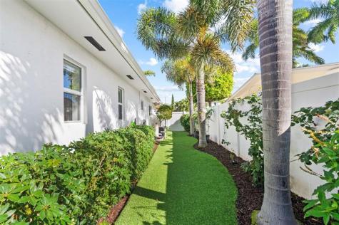 3250 Spanish River Drive Pompano Beach FL 33062
