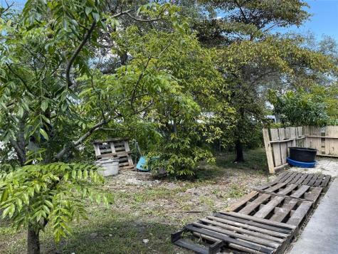 671 NW 38th Street Deerfield Beach FL 33064