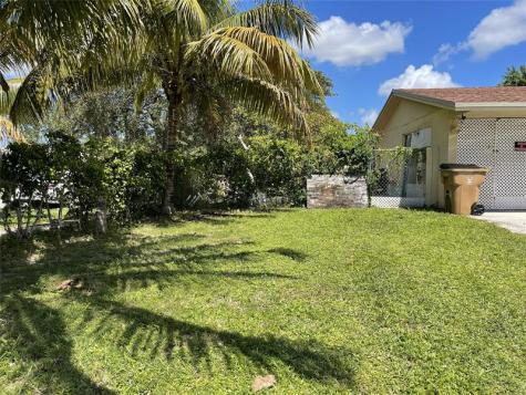671 NW 38th Street Deerfield Beach FL 33064
