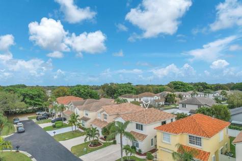 7162 Crawl Key Way Lake Worth FL 33467