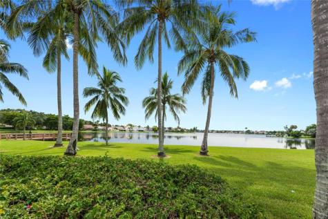 7162 Crawl Key Way Lake Worth FL 33467