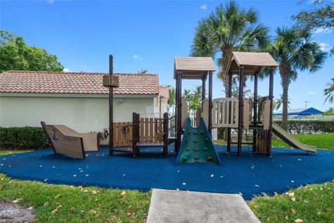 7162 Crawl Key Way Lake Worth FL 33467