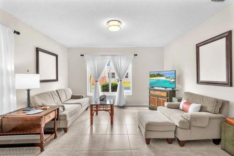 7162 Crawl Key Way Lake Worth FL 33467