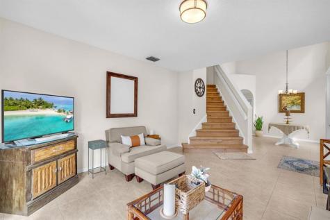 7162 Crawl Key Way Lake Worth FL 33467