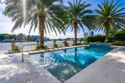 2798 NE 24th Street Lighthouse Point FL 33064