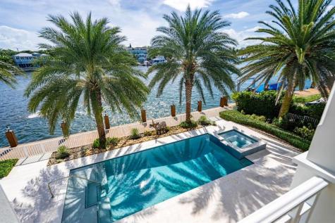 2798 NE 24th Street Lighthouse Point FL 33064