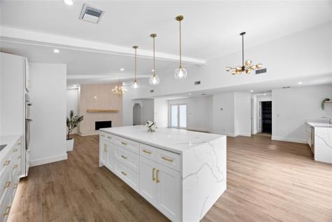 701 NW 77th Avenue Plantation FL 33324