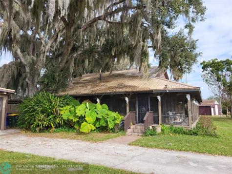 70 Tin House Cove Road Lorida FL 33857