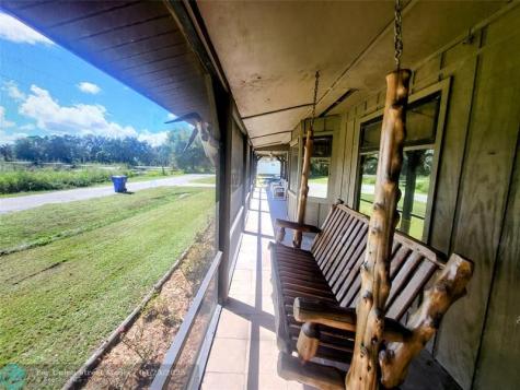 70 Tin House Cove Road Lorida FL 33857
