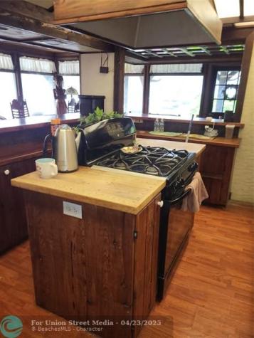 70 Tin House Cove Road Lorida FL 33857