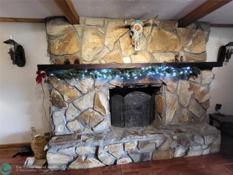 70 Tin House Cove Road Lorida FL 33857