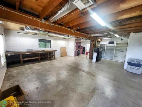 70 Tin House Cove Road Lorida FL 33857