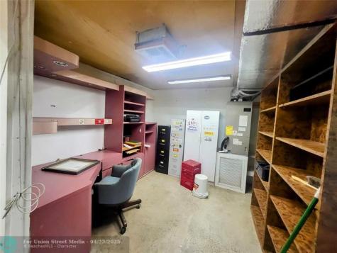 70 Tin House Cove Road Lorida FL 33857