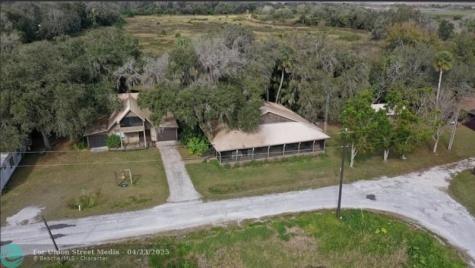 70 Tin House Cove Road Lorida FL 33857