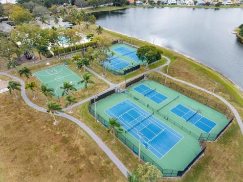 7669 Cedar Hurst Court Lake Worth FL 33467