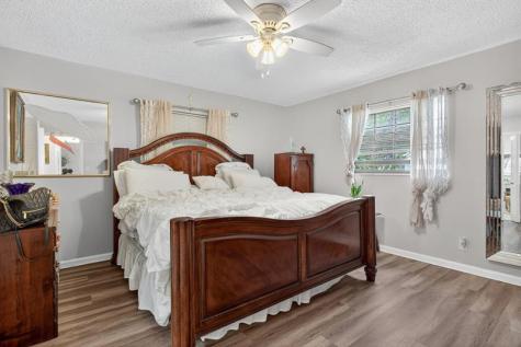 4460 NW 105th Terrace Coral Springs FL 33065