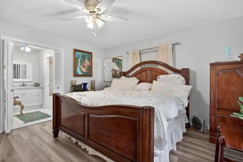 4460 NW 105th Terrace Coral Springs FL 33065