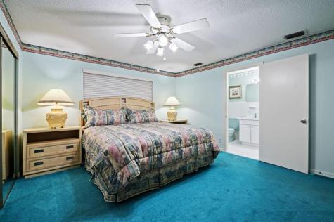 947 Lincoln Street Hollywood FL 33019