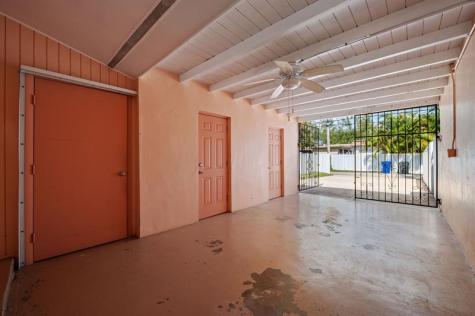 947 Lincoln Street Hollywood FL 33019