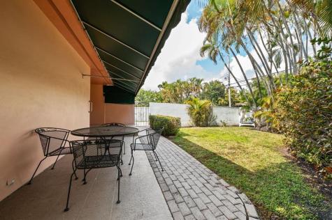 947 Lincoln Street Hollywood FL 33019