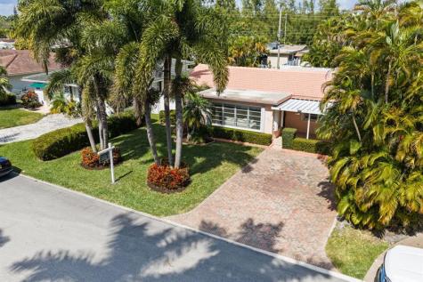 947 Lincoln Street Hollywood FL 33019