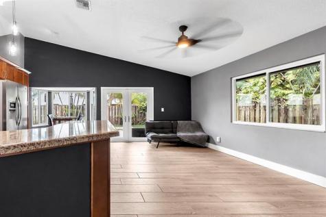 2822 NW 111th Avenue Sunrise FL 33322