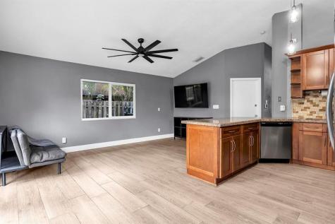2822 NW 111th Avenue Sunrise FL 33322