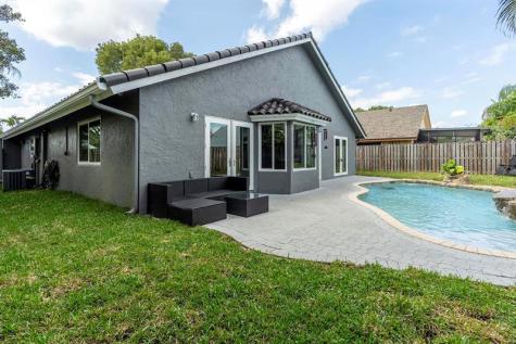 2822 NW 111th Avenue Sunrise FL 33322