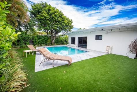 18560 NE 20th Court North Miami Beach FL 33179