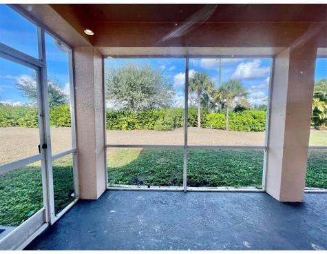 589 Genevieve Drive Lehigh Acres FL 33936