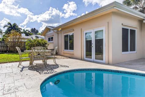 6710 NW 28th Terrace Fort Lauderdale FL 33309