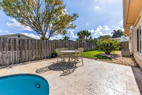 6710 NW 28th Terrace Fort Lauderdale FL 33309