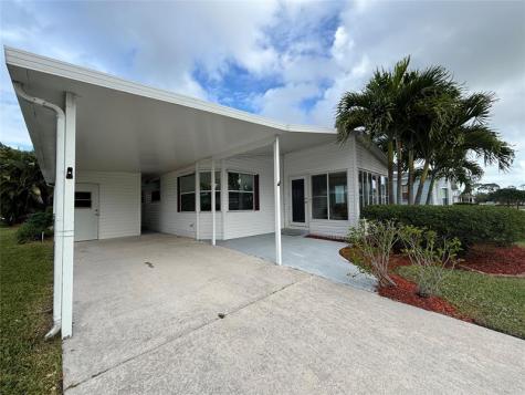 3788 Satinwood Court Port St Lucie FL 34952