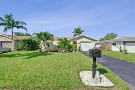 7003 NW 95th Terrace Tamarac FL 33321