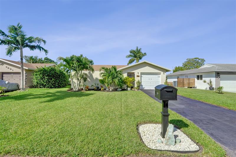 7003 NW 95th Terrace Tamarac FL 33321