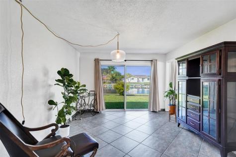 7003 NW 95th Terrace Tamarac FL 33321