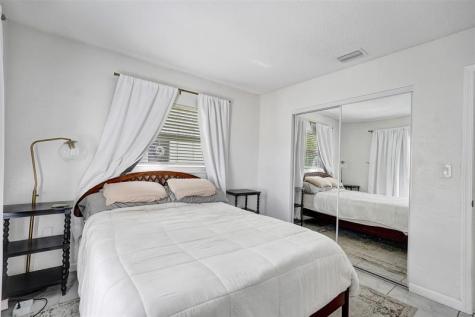 7003 NW 95th Terrace Tamarac FL 33321