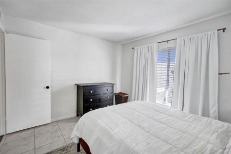 7003 NW 95th Terrace Tamarac FL 33321