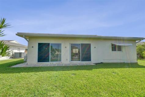 7003 NW 95th Terrace Tamarac FL 33321