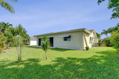 7003 NW 95th Terrace Tamarac FL 33321