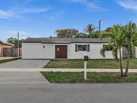 2340 SW 42nd Terrace Fort Lauderdale FL 33317
