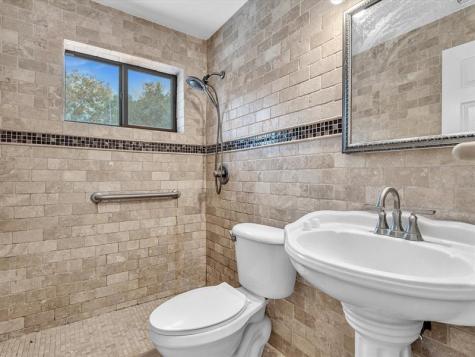 2340 SW 42nd Terrace Fort Lauderdale FL 33317