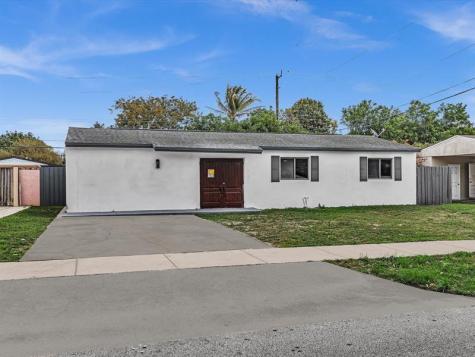 2340 SW 42nd Terrace Fort Lauderdale FL 33317