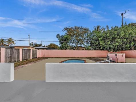 2340 SW 42nd Terrace Fort Lauderdale FL 33317
