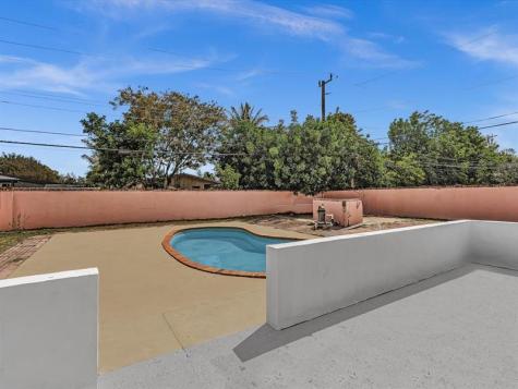 2340 SW 42nd Terrace Fort Lauderdale FL 33317