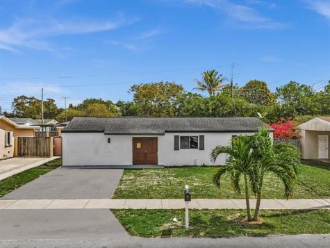 2340 SW 42nd Terrace Fort Lauderdale FL 33317