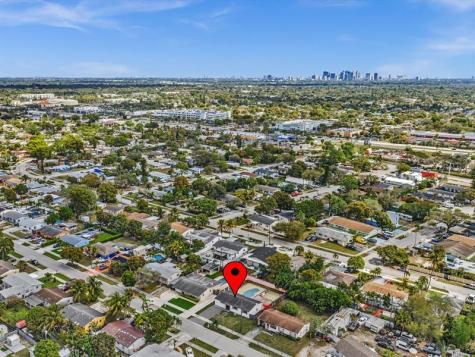 2340 SW 42nd Terrace Fort Lauderdale FL 33317